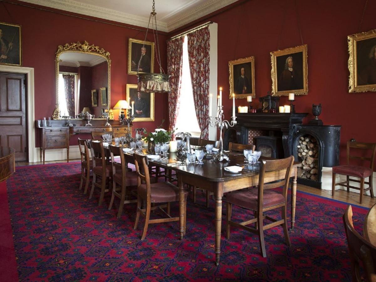 Clonalis House - Guesthouse Castlerea エクステリア 写真