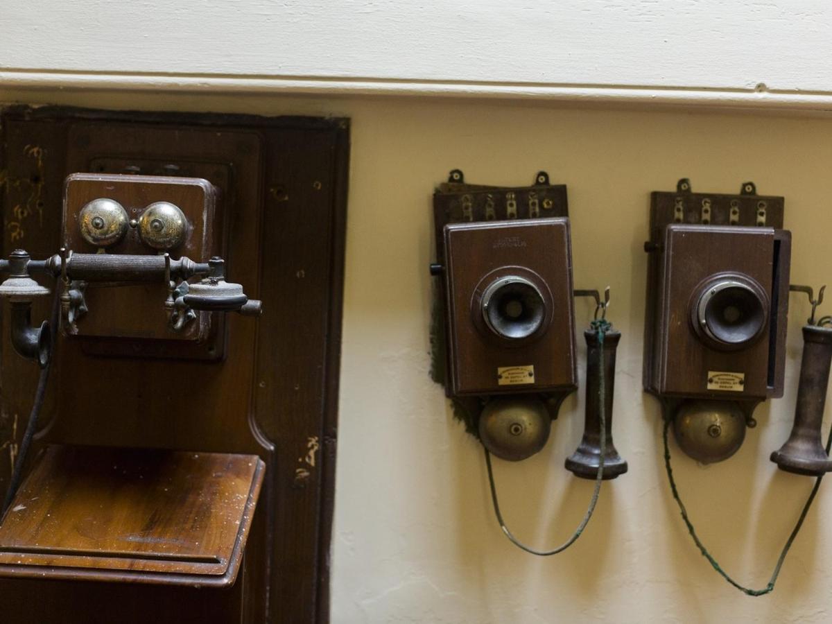 Clonalis House - Guesthouse Castlerea エクステリア 写真